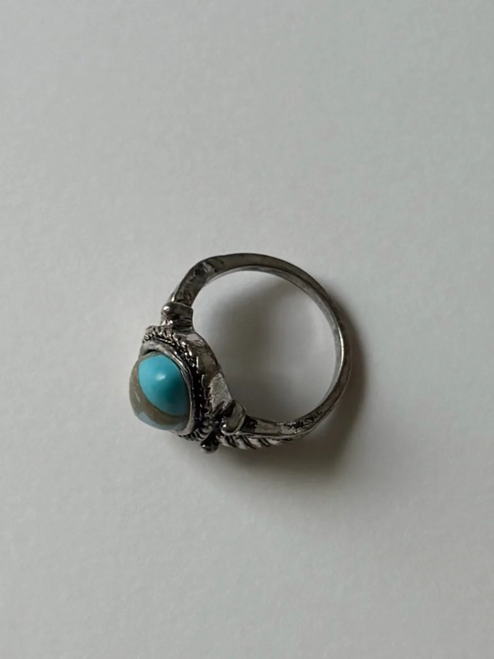 vintage gorgeous arizona turquoise crystal ring